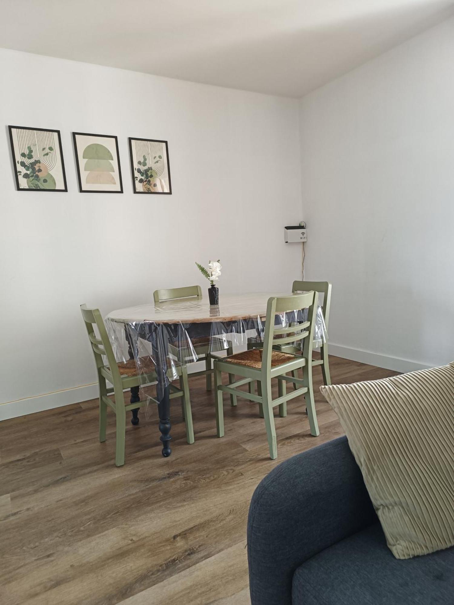 Appartement Proche Centre Ville / 3 Chambres Перпинян Екстериор снимка
